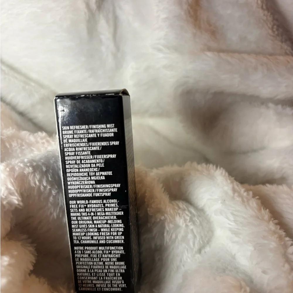 MAC Cosmetics Fix+ Refreshing Setting Spray
